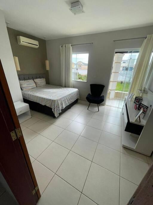 Casa Com Piscina, Churrasqueira E Ar Condicionado Em Condominio Cabo Frío Exterior foto